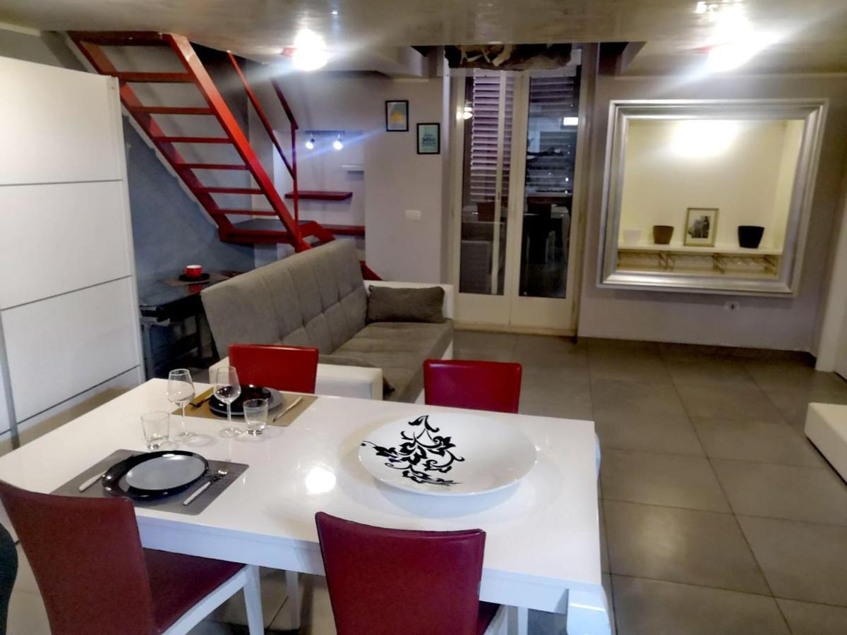 Metro Casa Vacanze Brindisi Luaran gambar